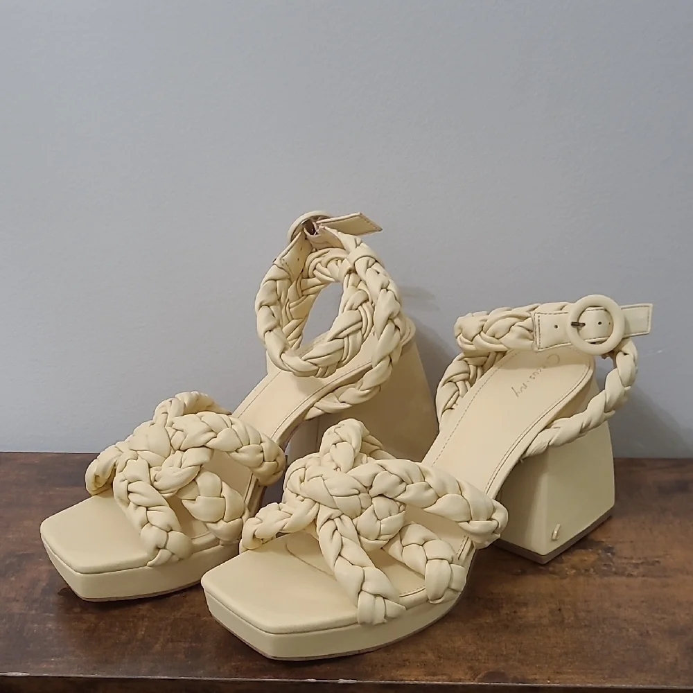 Circus NY by Sam Edelman MABLE Chunky Pale Yellow Platform Sandals size 10